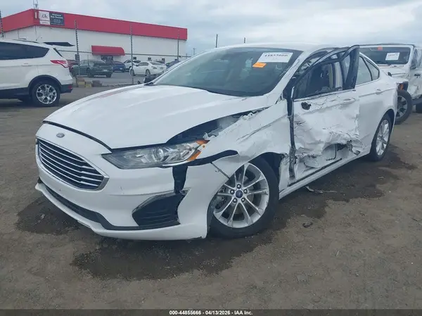 3FA6P0LU4KR241363 2019 FORD FUSION - Image 2
