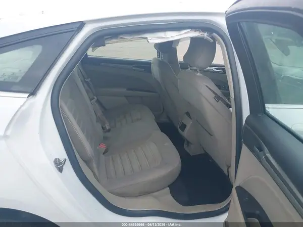 3FA6P0LU4KR241363 2019 FORD FUSION - Image 8