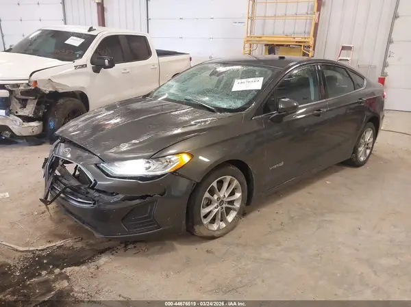 3FA6P0LU4KR243016 2019 FORD FUSION - Image 2