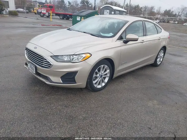 3FA6P0LU4KR258129 2019 FORD FUSION - Image 2