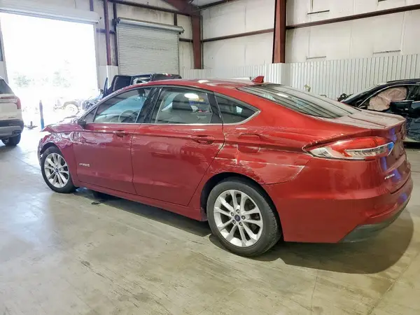 3FA6P0LU4KR262777 2019 FORD FUSION - Image 2