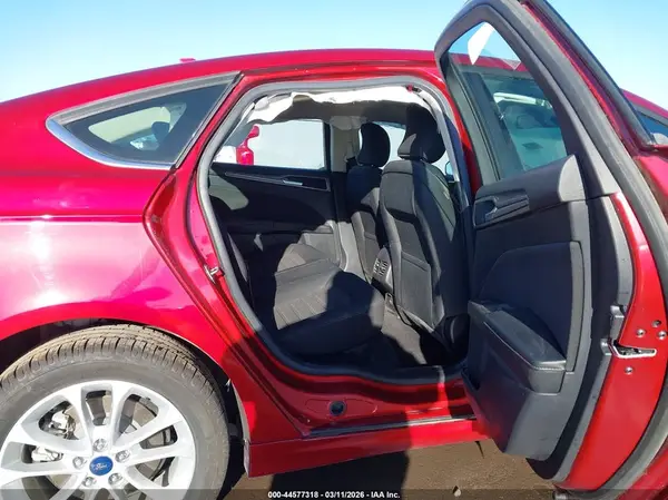 3FA6P0LU4KR268501 2019 FORD FUSION - Image 8