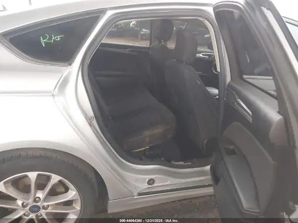 3FA6P0LU4KR272208 2019 FORD FUSION - Image 8