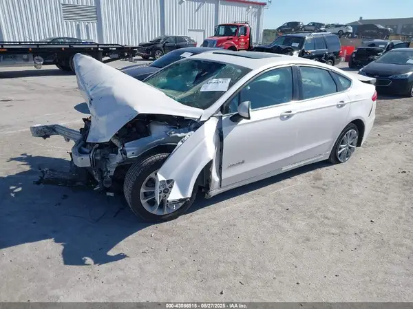 3FA6P0LU4KR273472 2019 FORD FUSION - Image 2