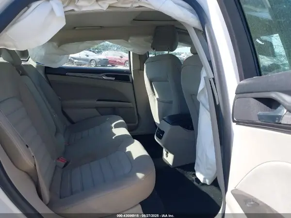 3FA6P0LU4KR273472 2019 FORD FUSION - Image 8