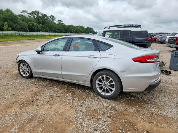 3FA6P0LU4KR274220 2019 FORD FUSION - Image 2