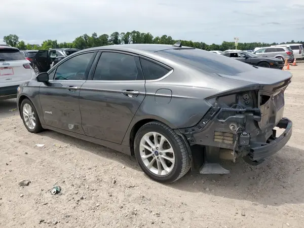 3FA6P0LU4KR283869 2019 FORD FUSION - Image 2