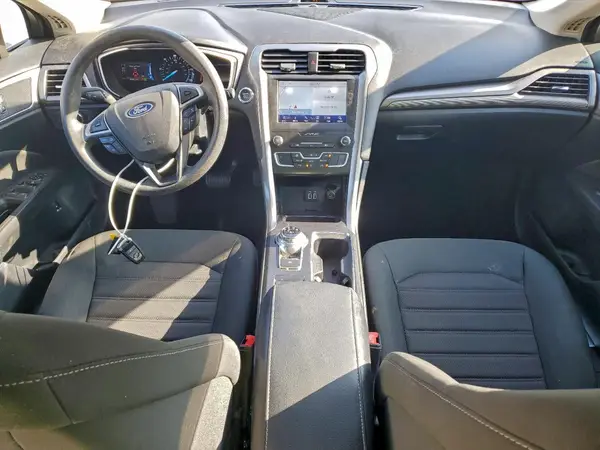 3FA6P0LU4KR285735 2019 FORD FUSION - Image 8