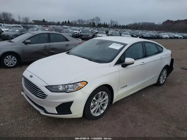 3FA6P0LU4KR286271 2019 FORD FUSION - Image 2