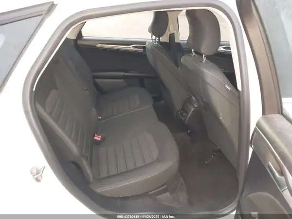 3FA6P0LU4KR286271 2019 FORD FUSION - Image 8