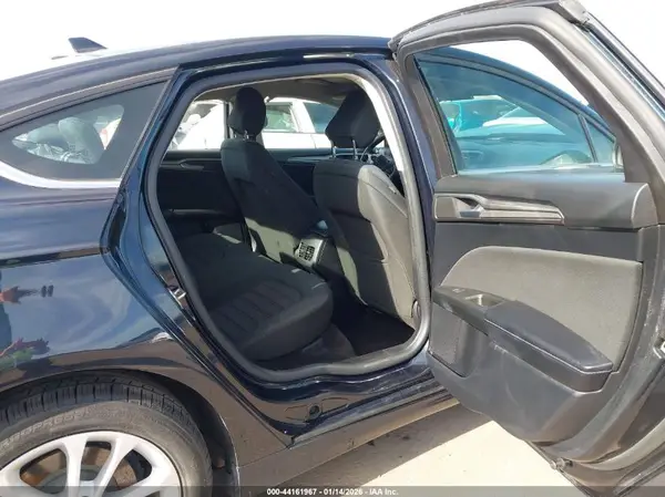 3FA6P0LU4LR113464 2020 FORD FUSION - Image 8