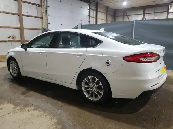 3FA6P0LU4LR119099 2020 FORD FUSION - Image 2
