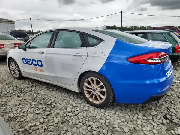 3FA6P0LU4LR211264 2020 FORD FUSION - Image 2