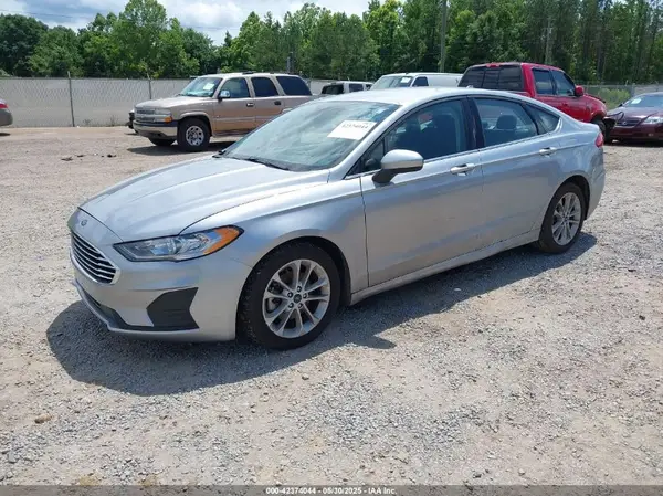 3FA6P0LU4LR212740 2020 FORD FUSION - Image 2