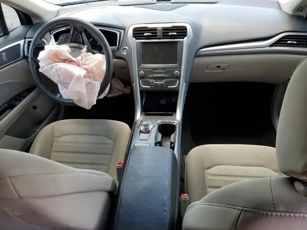 3FA6P0LU4LR215248 2020 FORD FUSION - Image 8