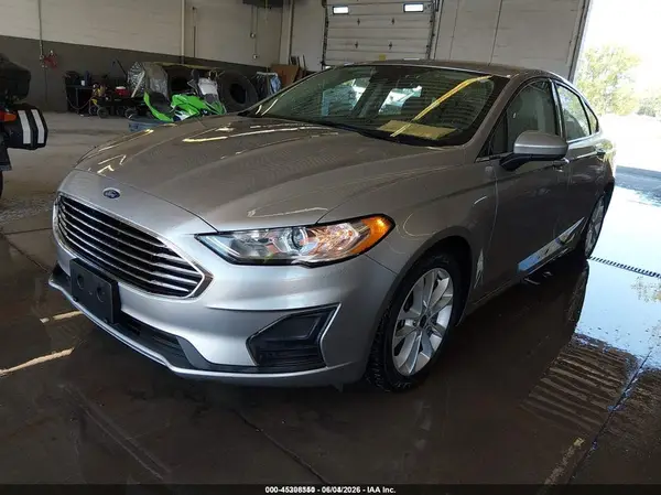 3FA6P0LU4LR264868 2020 FORD FUSION - Image 2