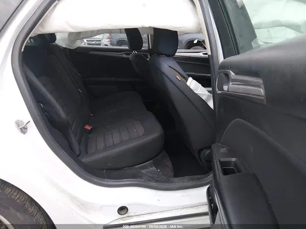 3FA6P0LU4LR265048 2020 FORD FUSION - Image 8