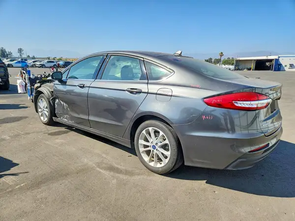 3FA6P0LU4LR267348 2020 FORD FUSION - Image 2