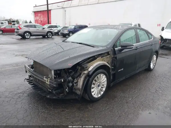 3FA6P0LU5GR108232 2016 FORD FUSION - Image 2