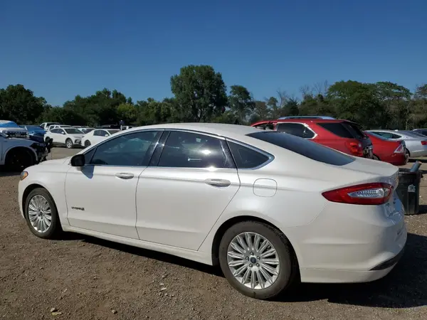 3FA6P0LU5GR156975 2016 FORD FUSION - Image 2