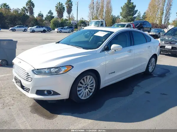 3FA6P0LU5GR187630 2016 FORD FUSION - Image 2