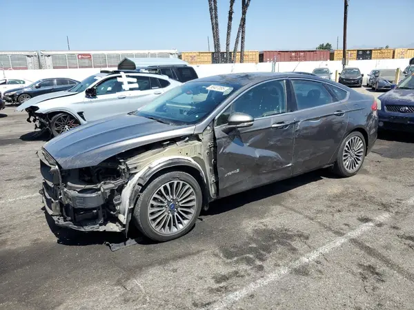 3FA6P0LU5HR117420 2017 FORD FUSION - Image 1