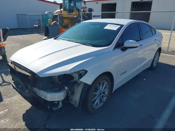 3FA6P0LU5HR129986 2017 FORD FUSION - Image 2