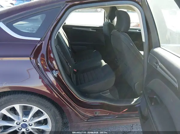 3FA6P0LU5HR182686 2017 FORD FUSION - Image 8