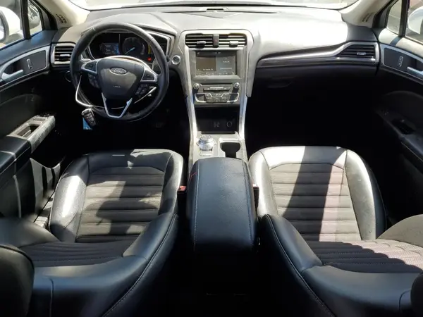 3FA6P0LU5HR234348 2017 FORD FUSION - Image 8