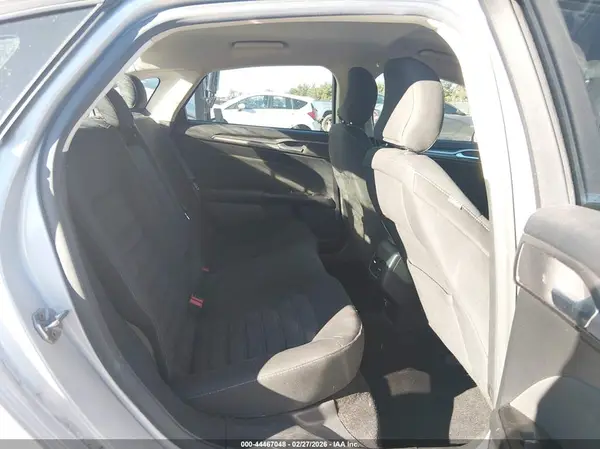 3FA6P0LU5HR247584 2017 FORD FUSION - Image 8