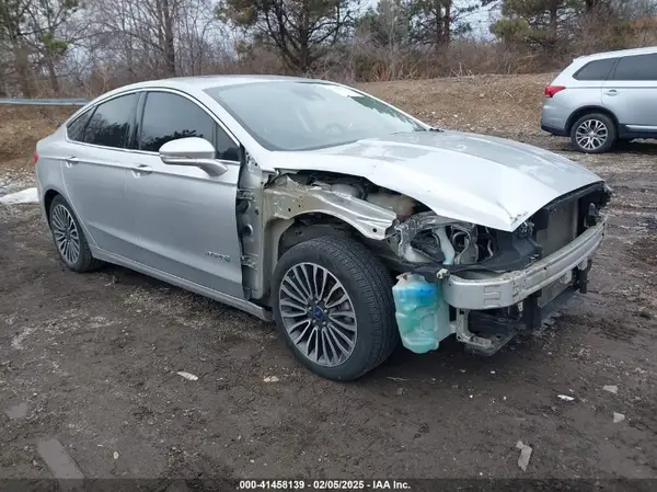 3FA6P0LU5HR251313 2017 FORD FUSION - Image 1