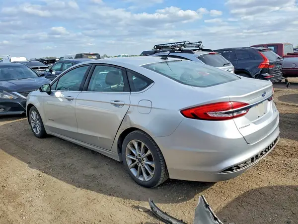 3FA6P0LU5HR270931 2017 FORD FUSION - Image 2