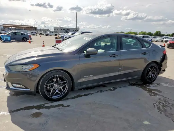 3FA6P0LU5HR285865 2017 FORD FUSION - Image 1