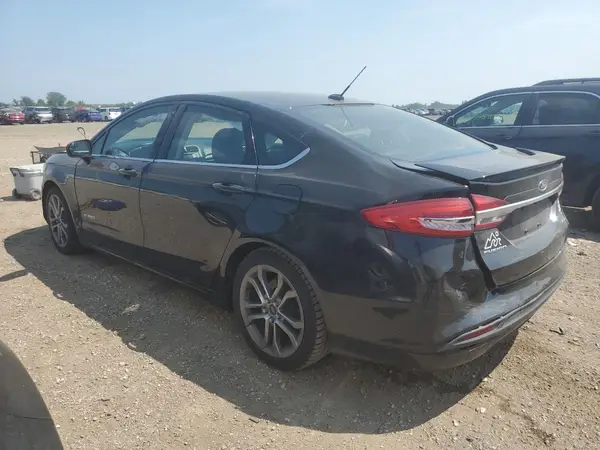 3FA6P0LU5HR300249 2017 FORD FUSION - Image 2