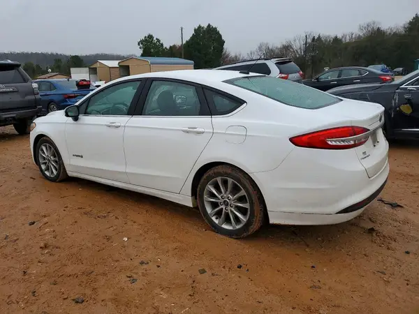 3FA6P0LU5HR300400 2017 FORD FUSION - Image 2