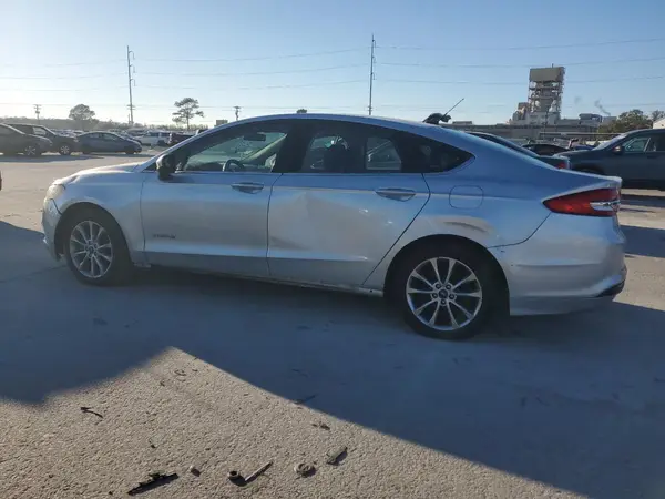 3FA6P0LU5HR300414 2017 FORD FUSION - Image 2