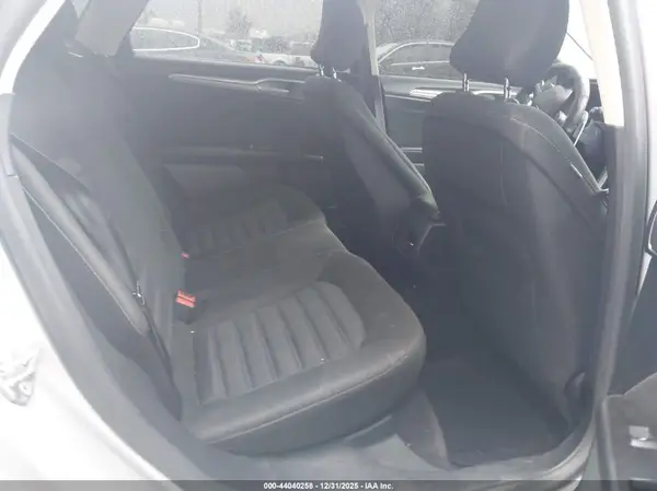 3FA6P0LU5HR300803 2017 FORD FUSION - Image 8