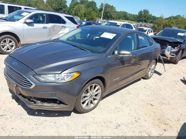 3FA6P0LU5HR301966 2017 FORD FUSION - Image 2
