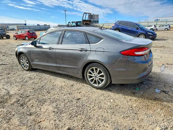 3FA6P0LU5HR304687 2017 FORD FUSION - Image 2