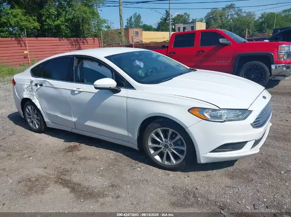 3FA6P0LU5HR307024 2017 FORD FUSION - Image 1