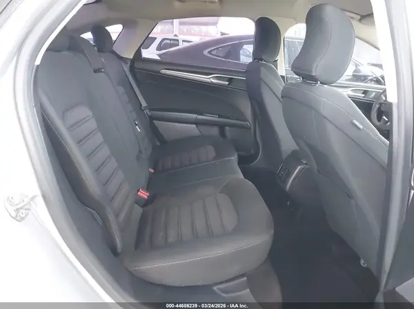 3FA6P0LU5HR312983 2017 FORD FUSION - Image 8