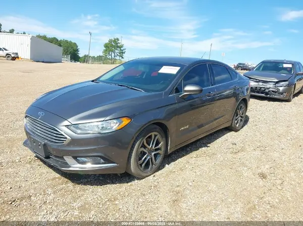 3FA6P0LU5HR324924 2017 FORD FUSION - Image 2
