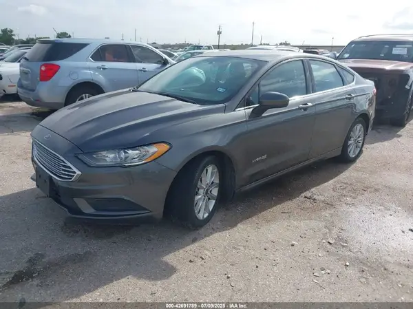 3FA6P0LU5HR336779 2017 FORD FUSION - Image 2