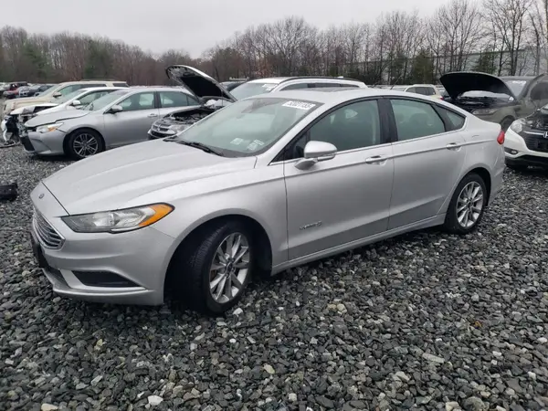 3FA6P0LU5HR344901 2017 FORD FUSION - Image 1