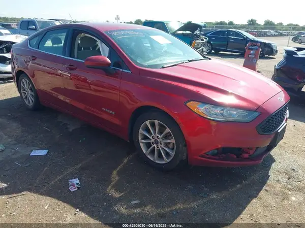 3FA6P0LU5HR349614 2017 FORD FUSION - Image 1