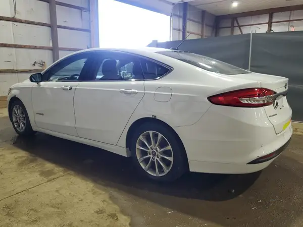 3FA6P0LU5HR359642 2017 FORD FUSION - Image 2