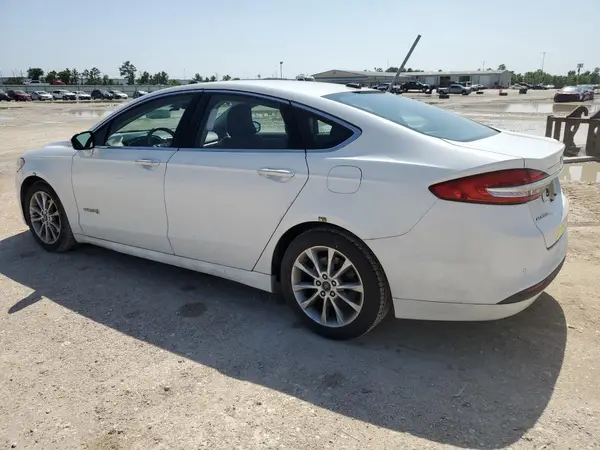 3FA6P0LU5HR359656 2017 FORD FUSION - Image 2