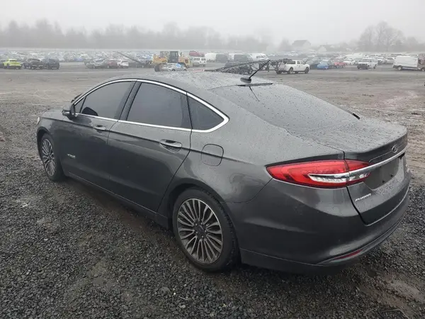3FA6P0LU5HR370592 2017 FORD FUSION - Image 2