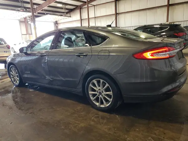 3FA6P0LU5HR374562 2017 FORD FUSION - Image 2