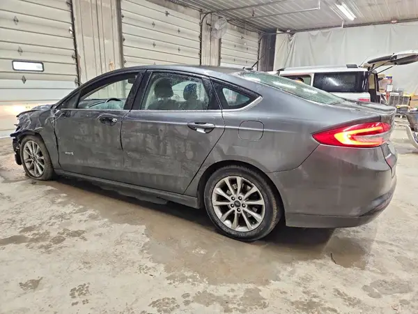 3FA6P0LU5HR380684 2017 FORD FUSION - Image 2